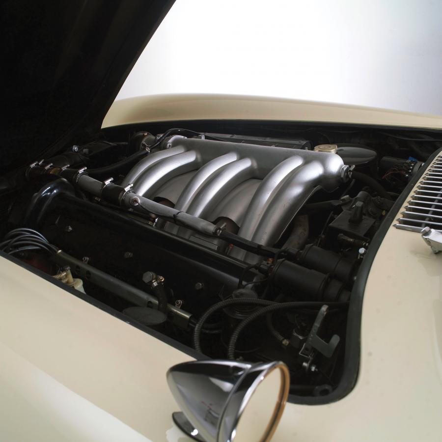  Mercedes-Benz 300 SL Roadster 1958 года  (фото 7 из 11)